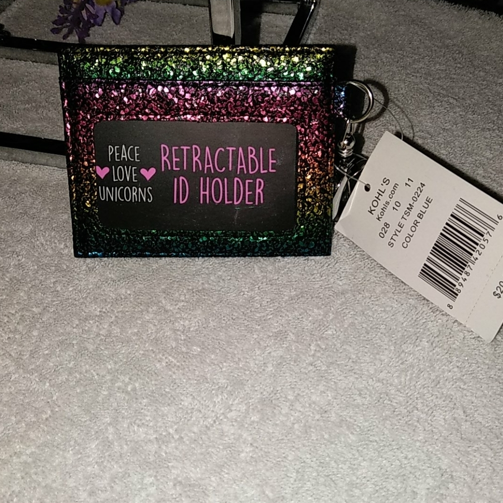 Peace ♥ love ♥ unicorns Retractable ID Holder NWT